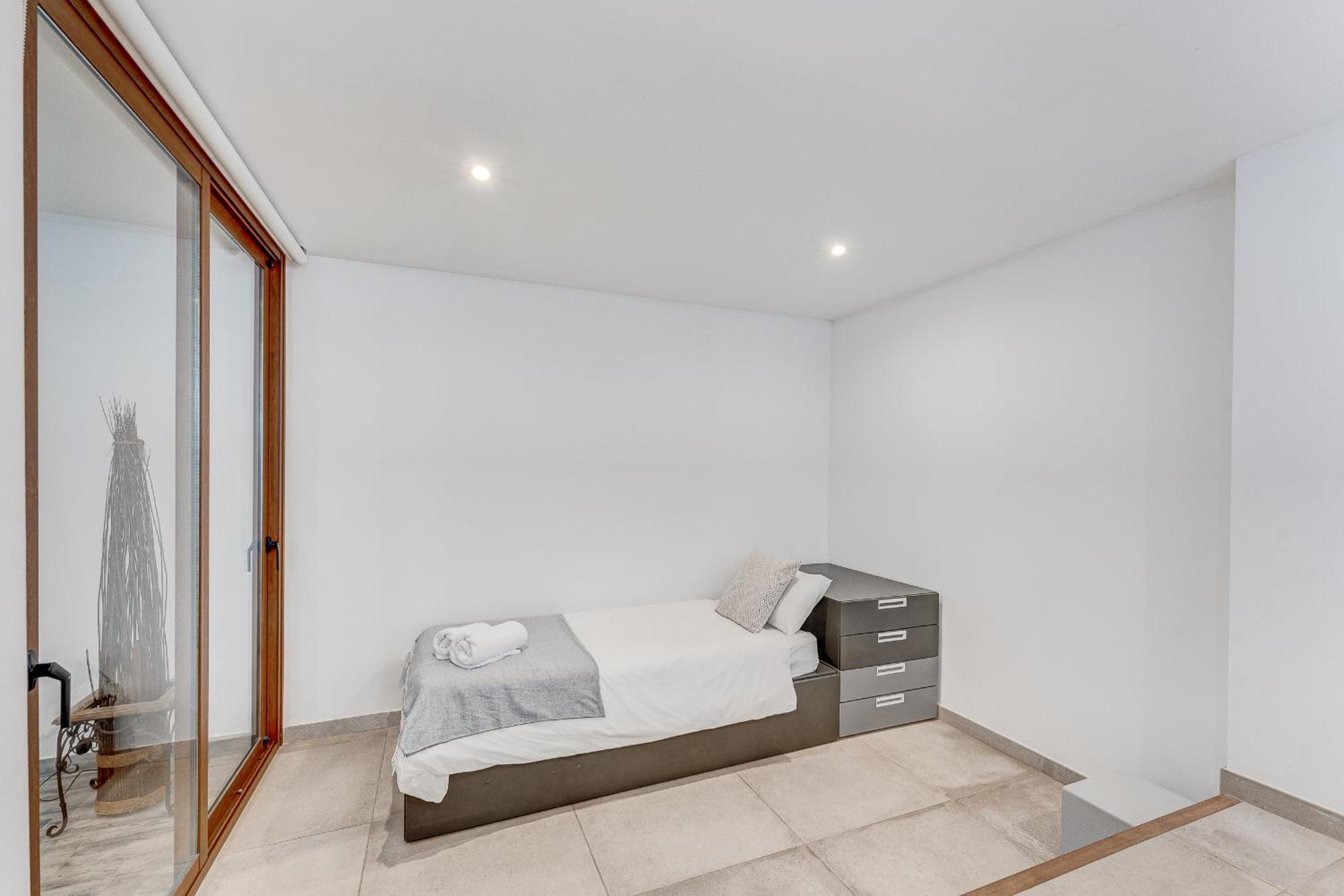 Fabulous Contemporary 5 Bedroom Villa With Private Heated Pool, Sleeps Max 13 Callao Salvaje Extérieur photo