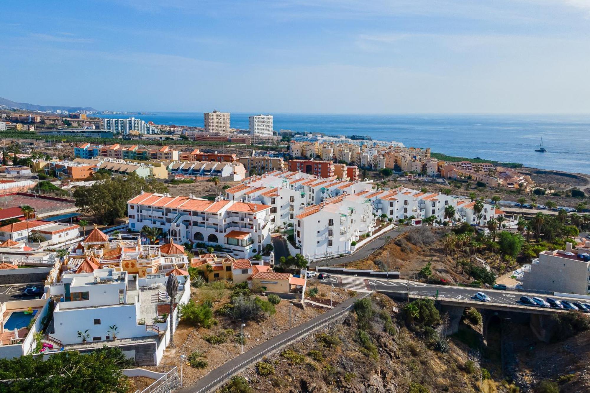 Fabulous Contemporary 5 Bedroom Villa With Private Heated Pool, Sleeps Max 13 Callao Salvaje Extérieur photo
