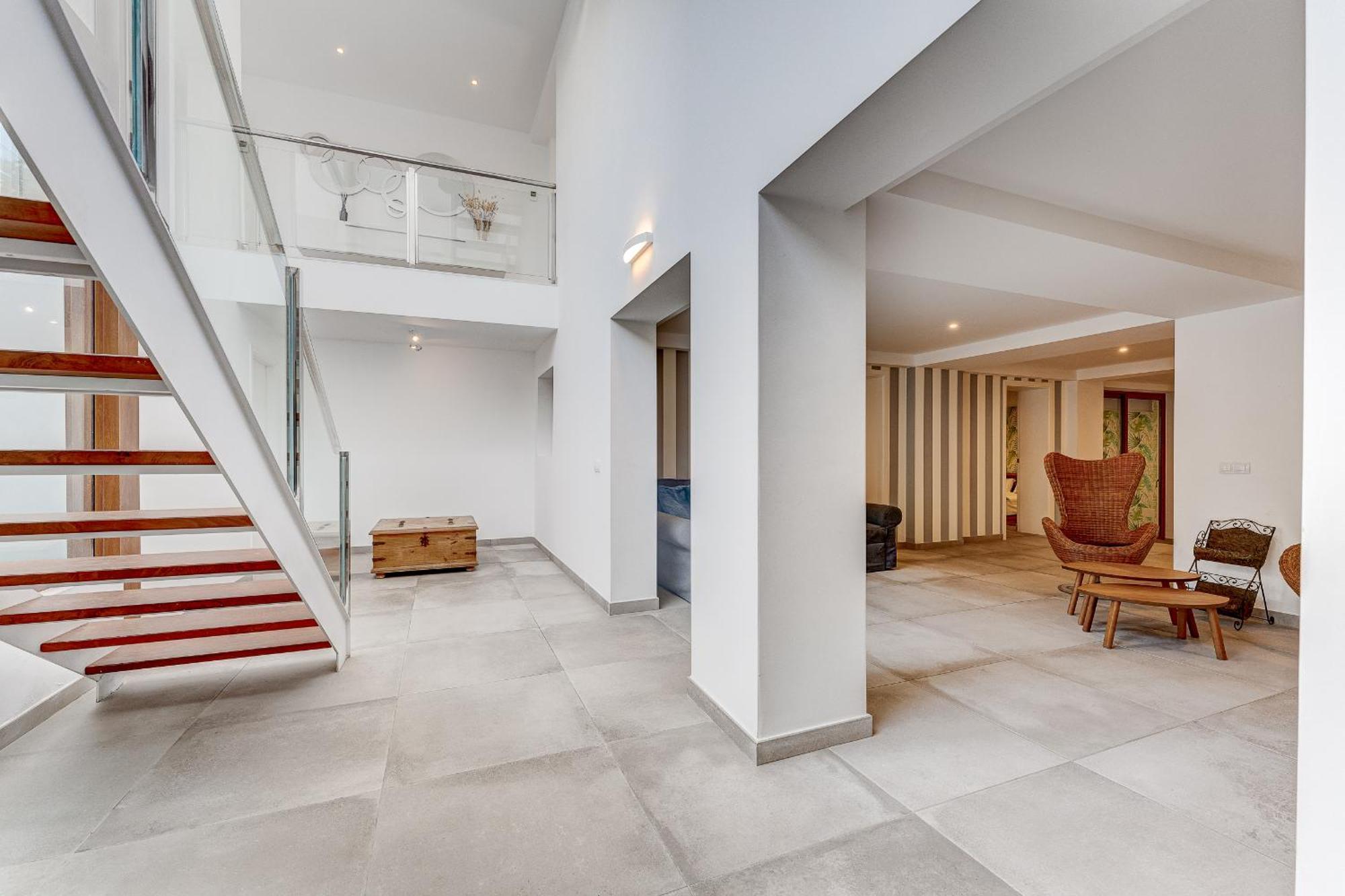 Fabulous Contemporary 5 Bedroom Villa With Private Heated Pool, Sleeps Max 13 Callao Salvaje Extérieur photo