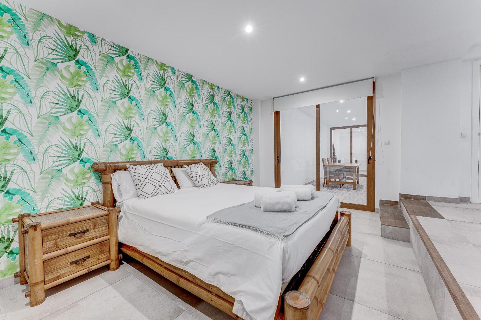 Fabulous Contemporary 5 Bedroom Villa With Private Heated Pool, Sleeps Max 13 Callao Salvaje Extérieur photo
