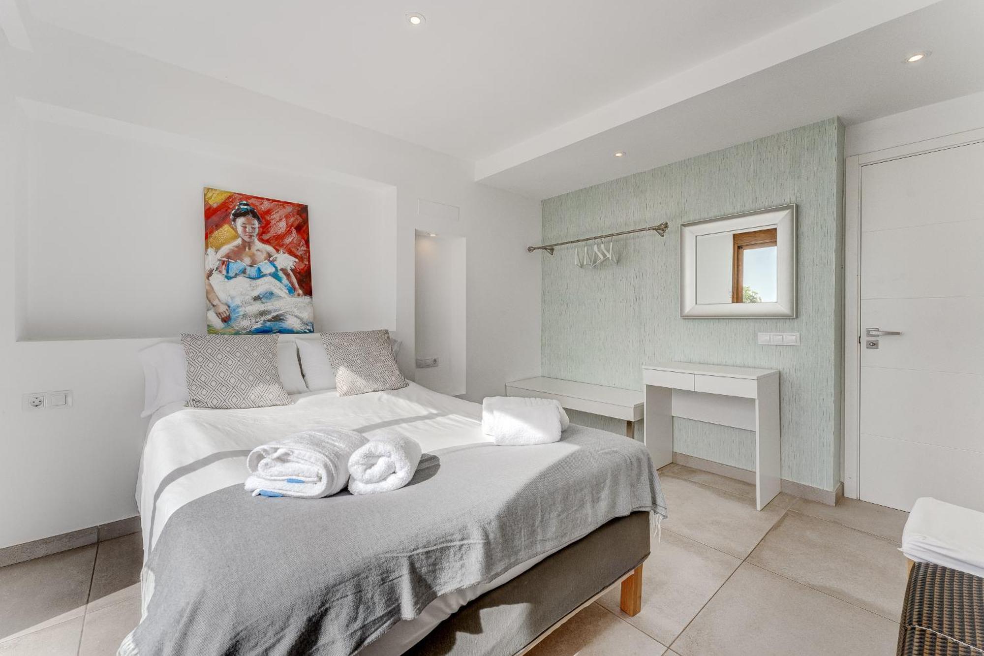 Fabulous Contemporary 5 Bedroom Villa With Private Heated Pool, Sleeps Max 13 Callao Salvaje Extérieur photo