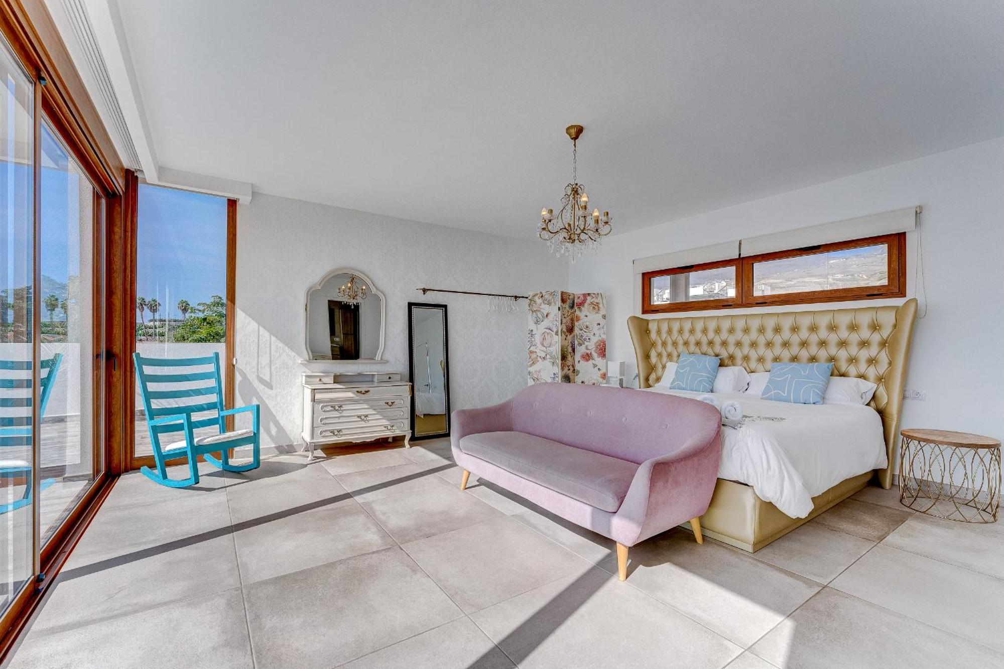 Fabulous Contemporary 5 Bedroom Villa With Private Heated Pool, Sleeps Max 13 Callao Salvaje Extérieur photo