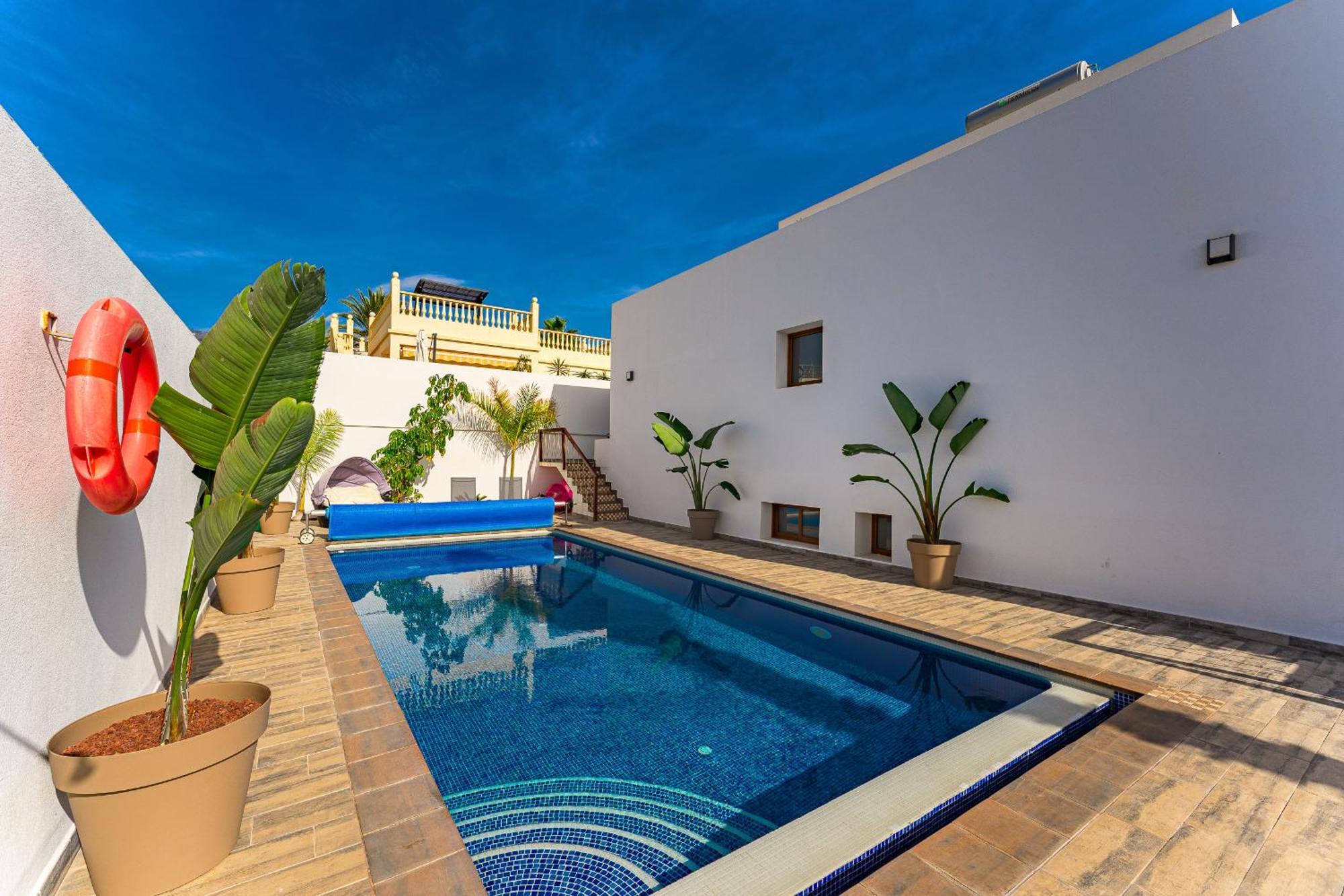 Fabulous Contemporary 5 Bedroom Villa With Private Heated Pool, Sleeps Max 13 Callao Salvaje Extérieur photo